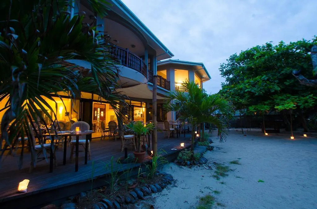 ***  Pieds Dans L'Eau Aparthotel Anse Royale Seychelles