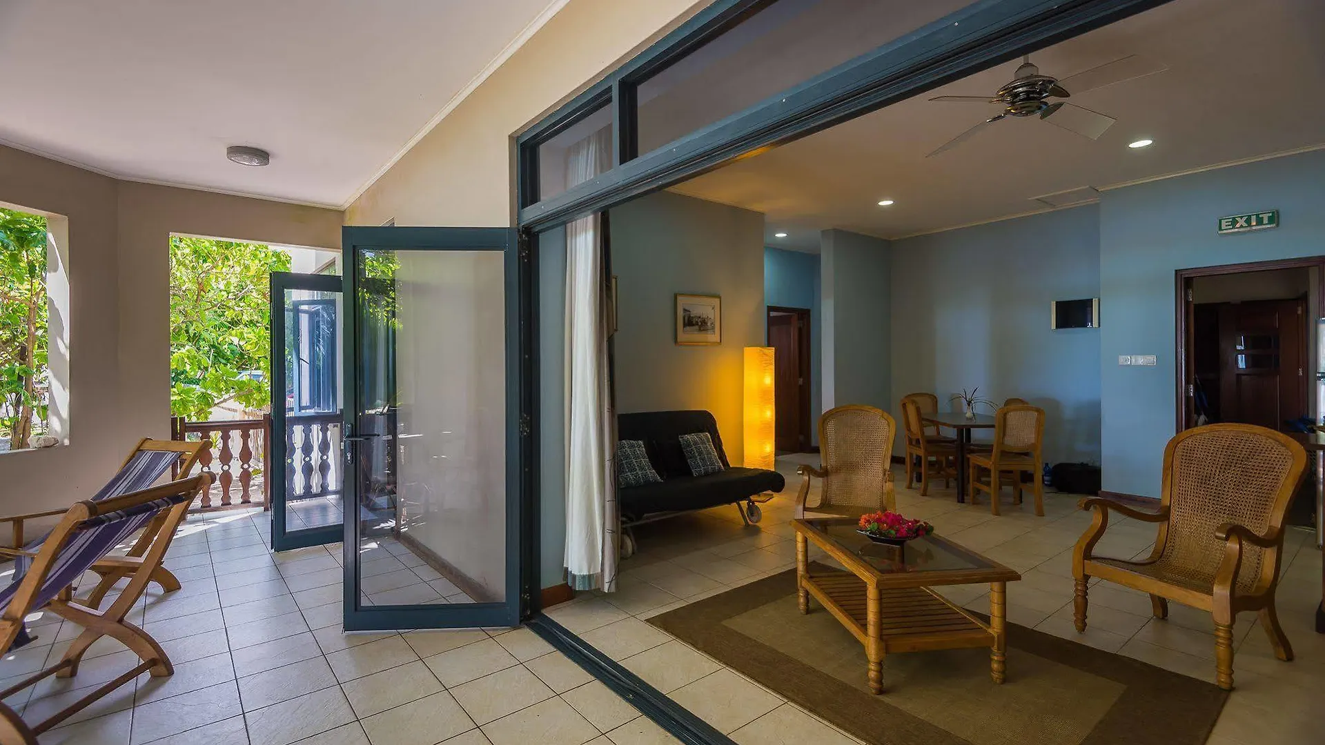Aparthotel Pieds Dans L'Eau Anse Royale